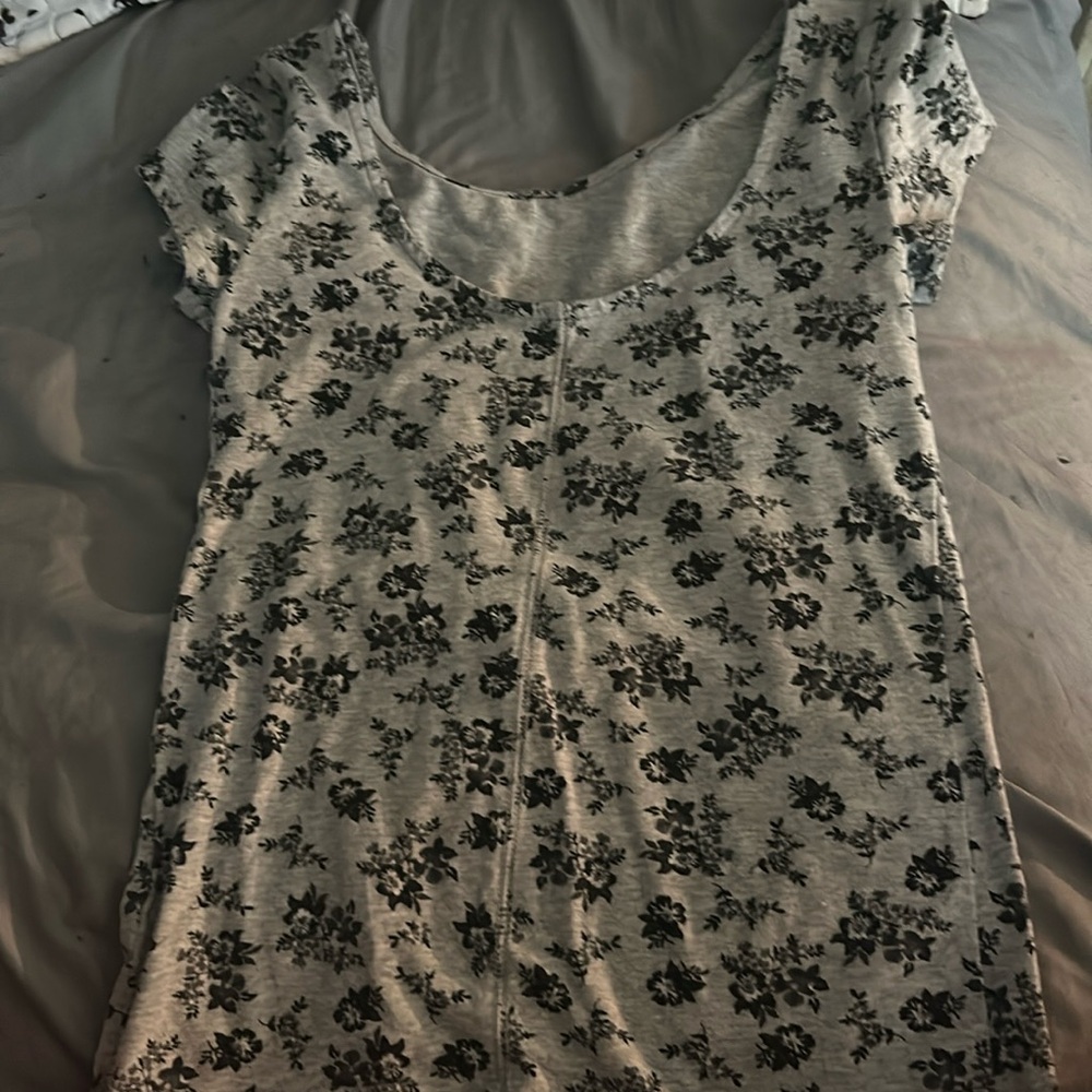 Don’t fit size small color, gray